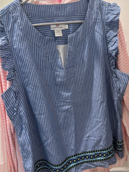 Vineyard Vines Tops - Vineyard Vines Blue and White Pinstripe Sleeveless Top with Embroidered Hem